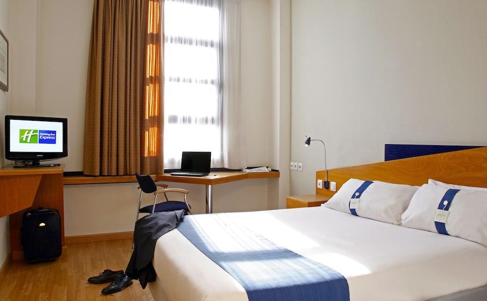 Holiday Inn Express Ciudad De Las Ciencias By Ihg Valencia Luaran gambar