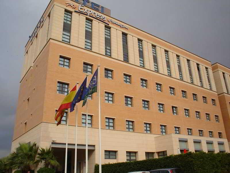 Holiday Inn Express Ciudad De Las Ciencias By Ihg Valencia Luaran gambar